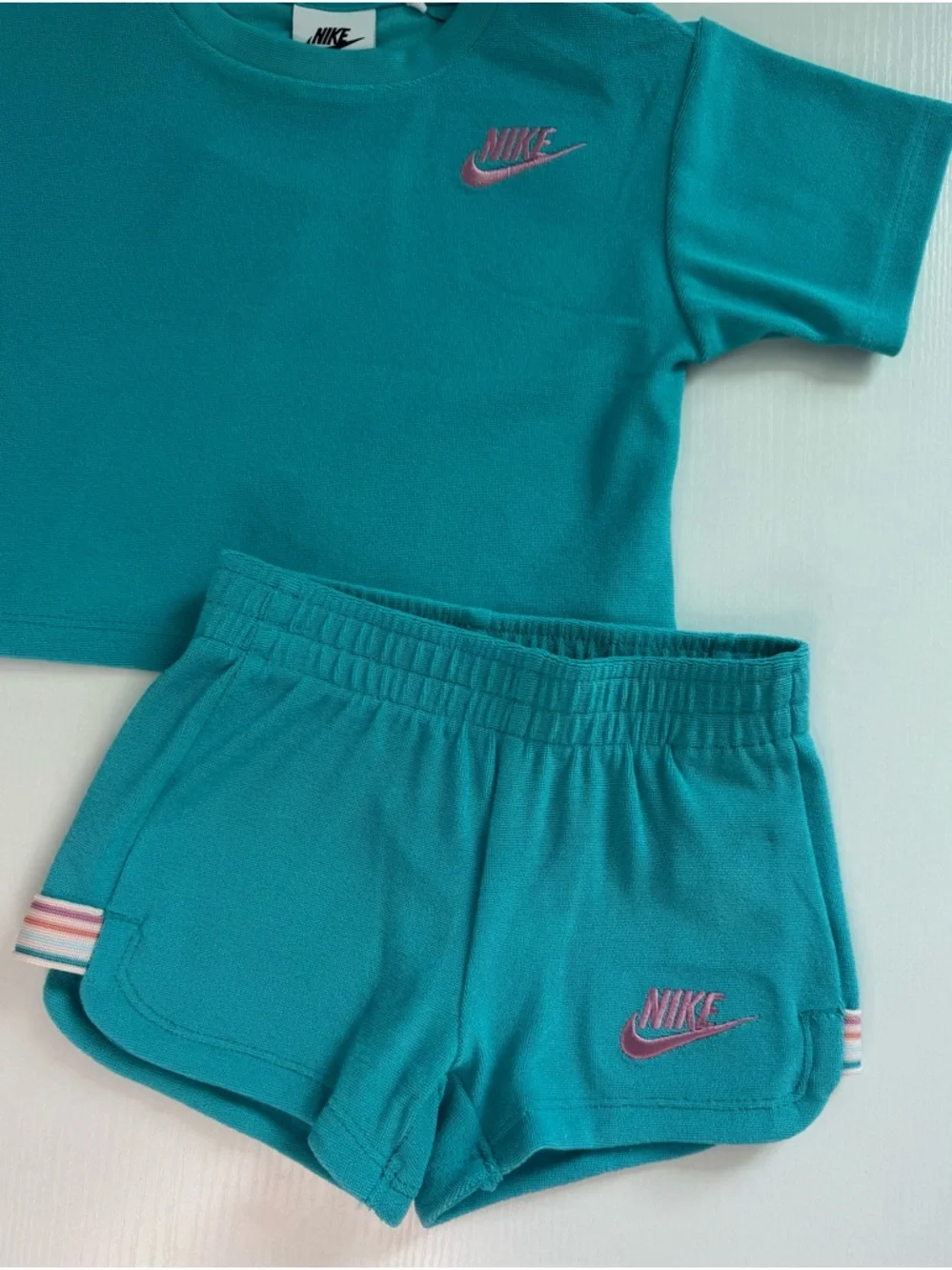 Nike Toddler 2T 2-Piece Set Dusty Cactus Shirt Shorts Pink Logo NWT - Picture 3 of 5